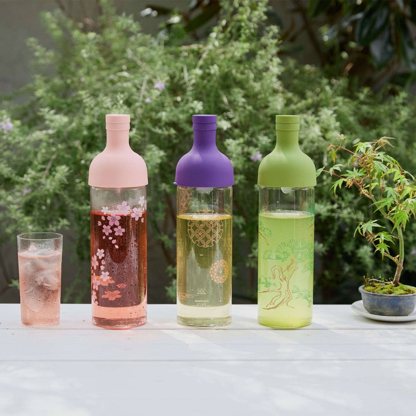 Brew-In "Miyabi" Tea Bottle 750mL