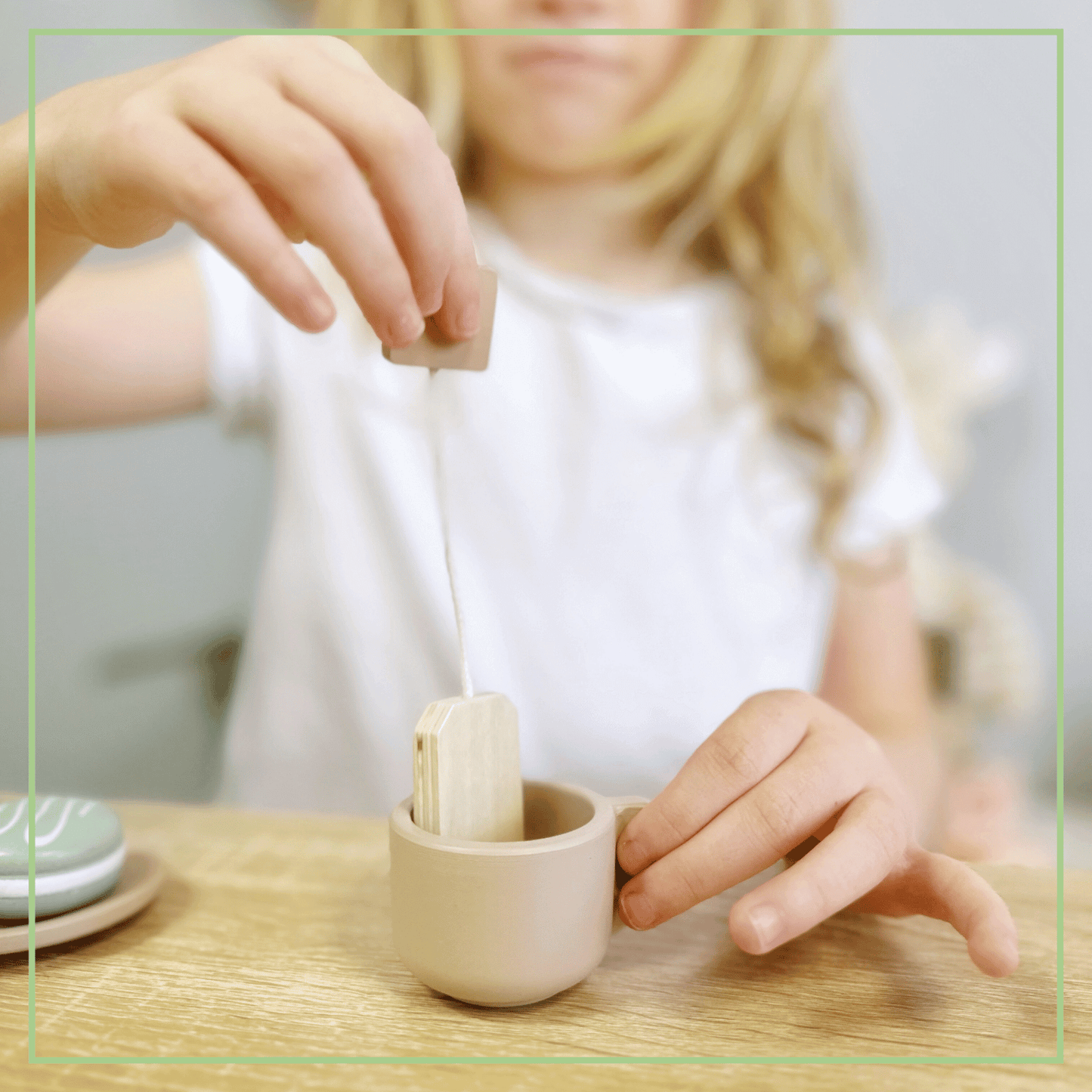 Toy - Wooden Tea Party Set – Pretend Play Tea Set Ages 3+