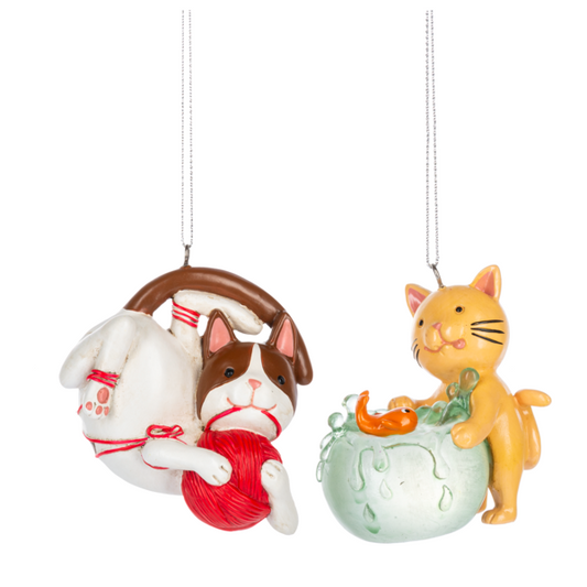 Decor - Cats Playing Ornament